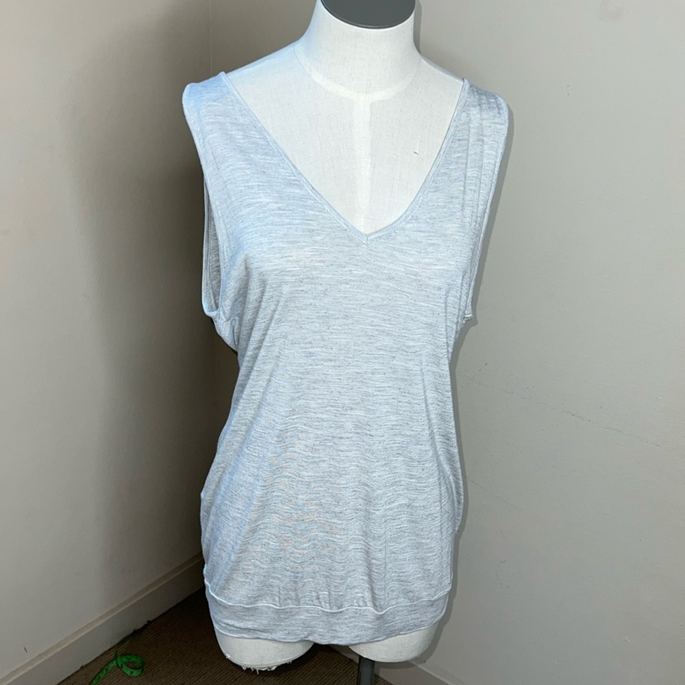 EUC Fluxus double V Tank Medium Gray